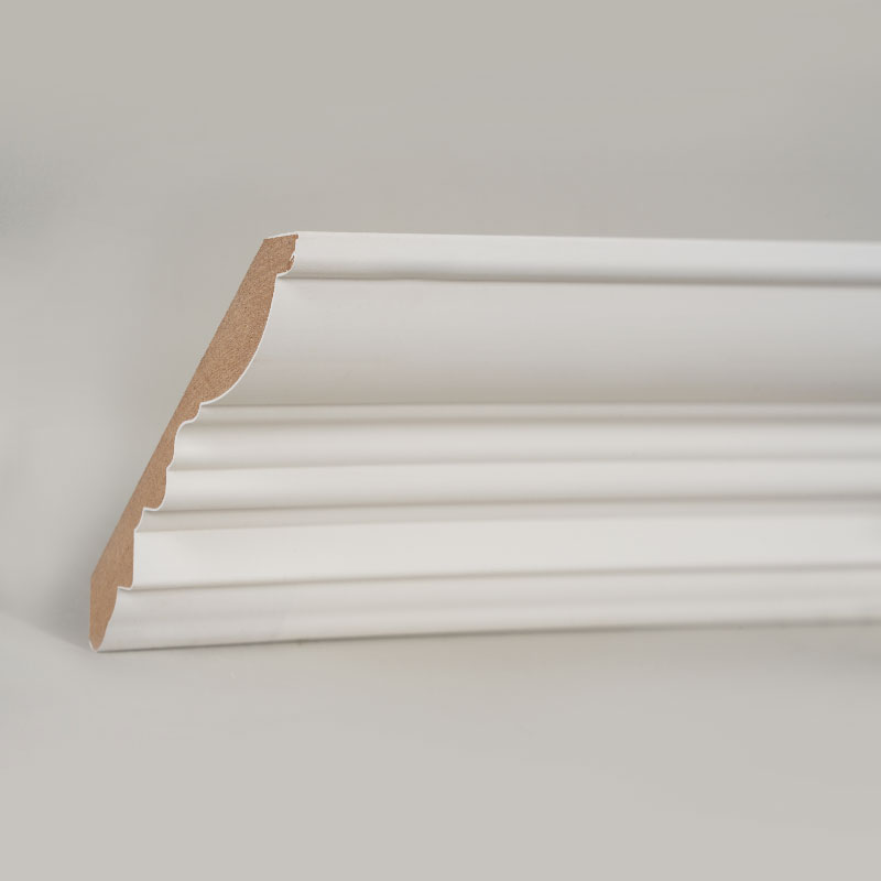MDF korunková lišta (výplňový základ a perleťově bílá) 3/5' x 4 1/2'