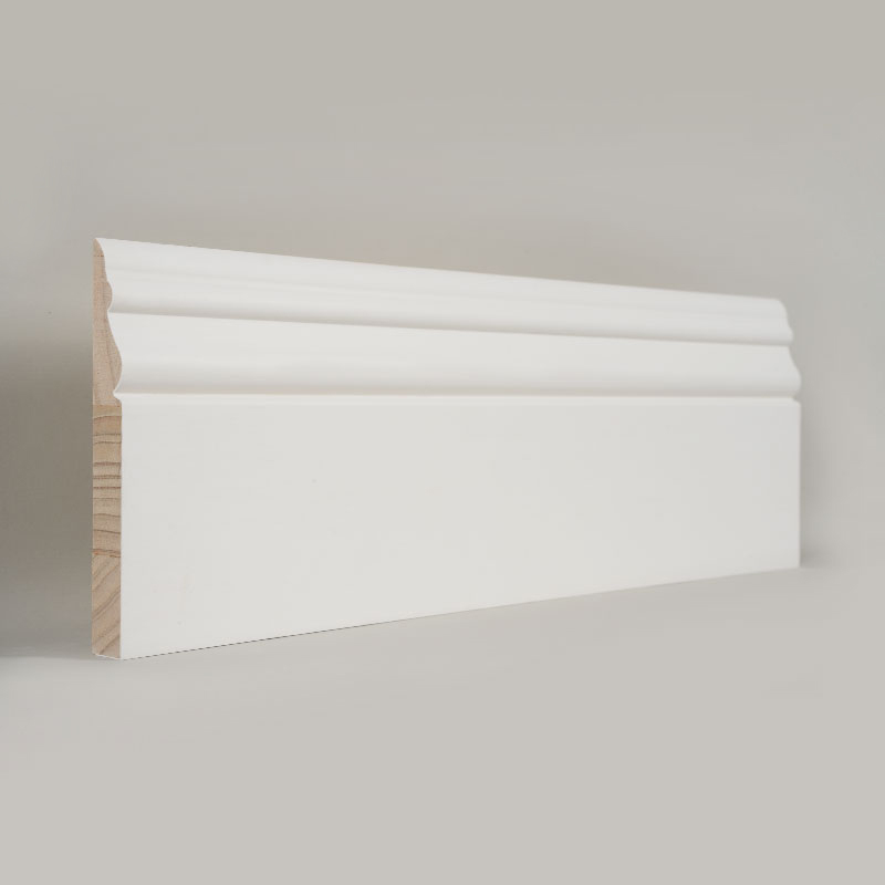 Borovicová soklová deska (s výplňovým základním nátěrem a perleťově bílá) 3/5' x 5'