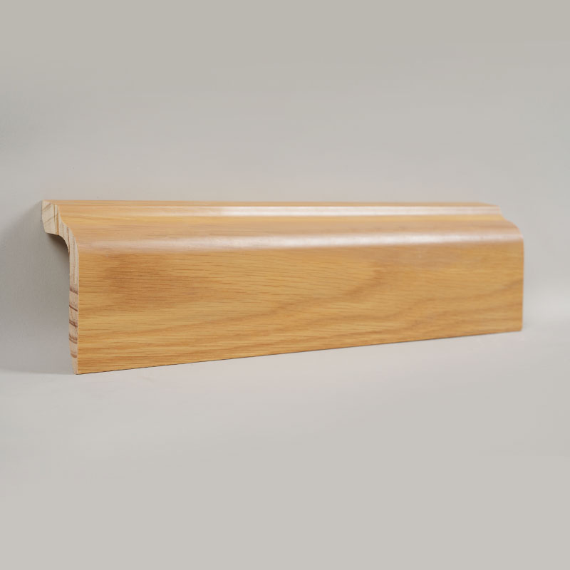 Soklová lišta z borovicového dřeva (obalená bílou dubovou dýhou + barva) – Dubová barva 1 3/5' x 3 5/9'